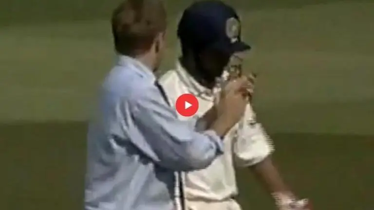 Sachin Tendulkar gets BIZARRE send off after Lord's 2002 Test dismissal; watch video Sachin Tendulkar