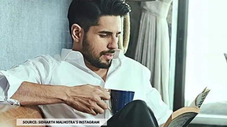 Sidharth Malhotra shares picturesque views from his 'super trek'; watch Sidharth Malhotra