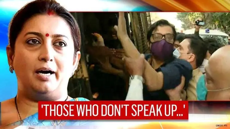 Smriti Irani condemns Arnab Goswami's arrest, urges free press to stand up against fascism Arnab Goswami