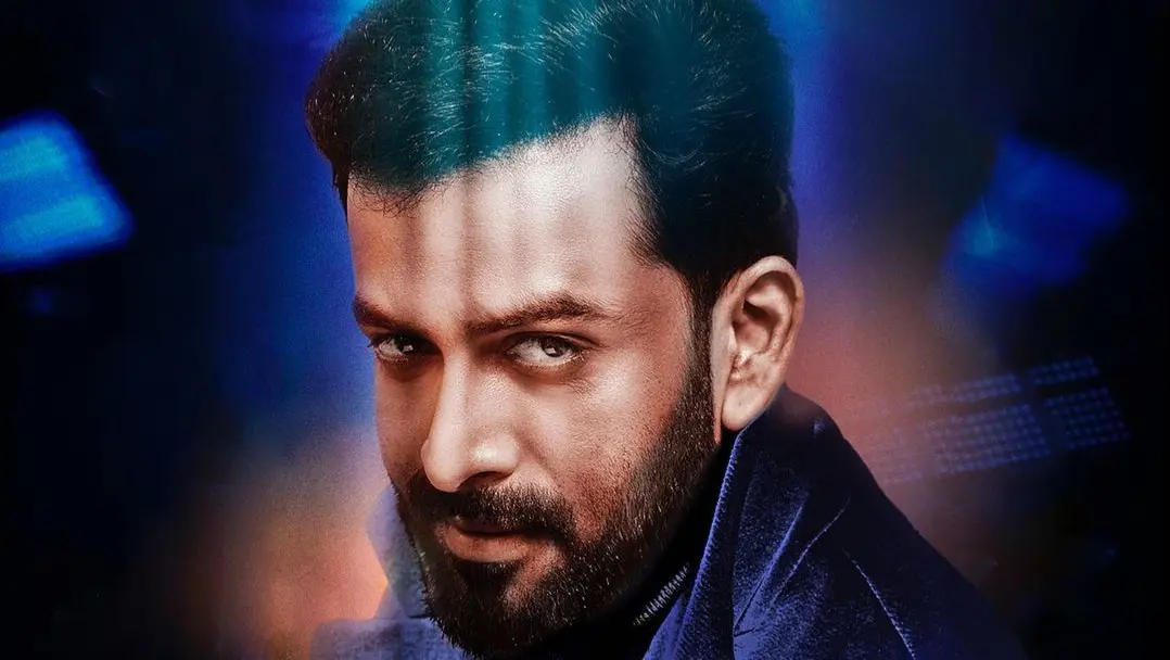 Prithviraj Sukumaran On His Bade Miyan Chote Miyan Role: The Film Is Incomplete Without Me Prithviraj Sukumaran in Bade Miyan Chote Miyan poster