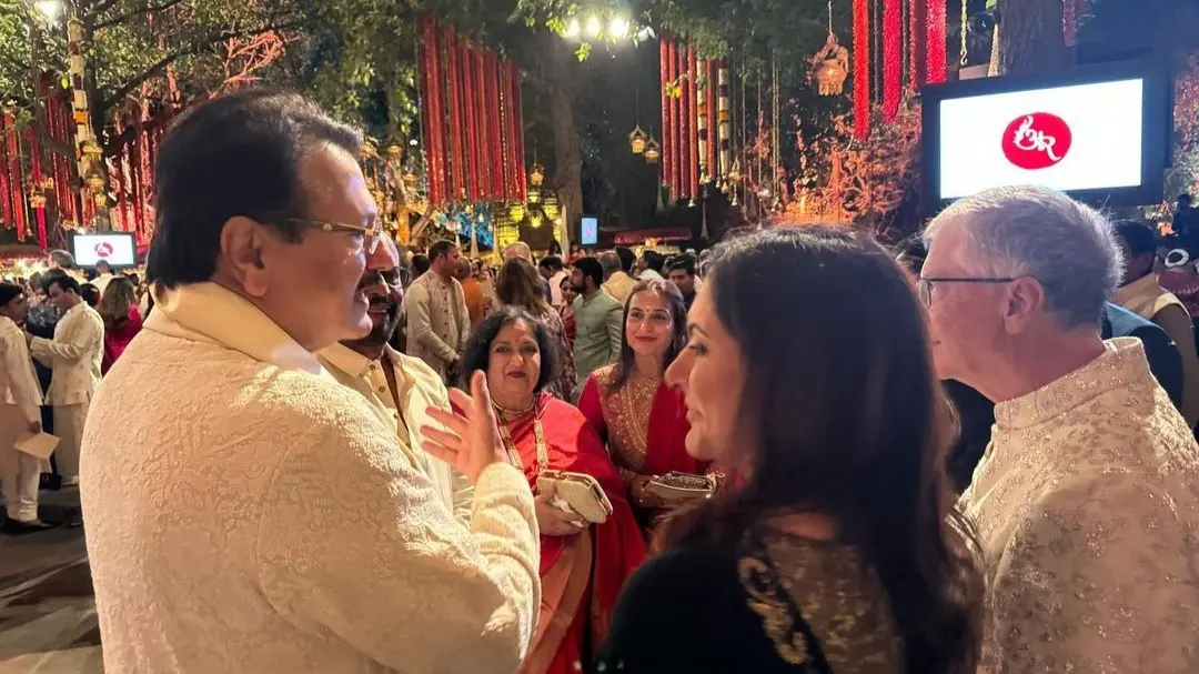 Rajinikanth Meets Bill Gates In Viral Photo From Ambanis Bash