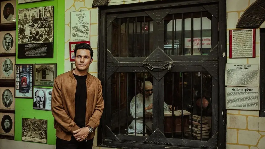 Randeep Hooda Reveals He Swam In ‘Crocodile-Infested Water' While Shooting For Veer Savarkar Randeep Hooda