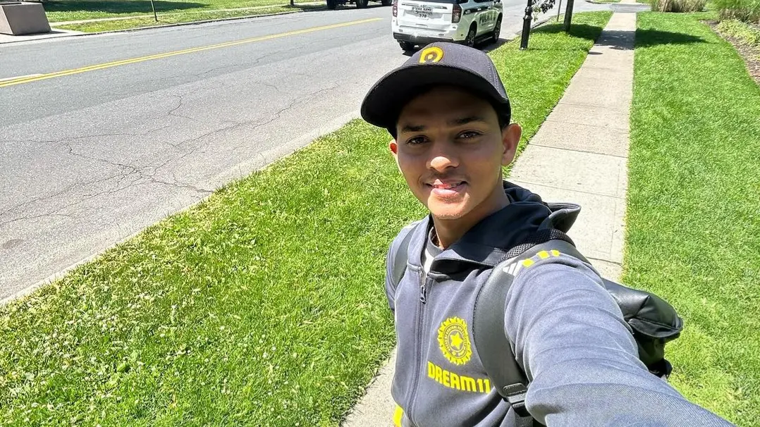 'Garden me ghoomega tho...': SKY uses an acclaimed Rohit Sharma phrase to mock Yashasvi Jaiswal Yashasvi Jaiswal