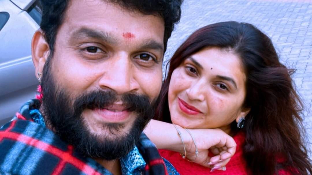 Pavithra Jayaram's Husband Chandrakanth Pens A Heartfelt Note, Shares ...