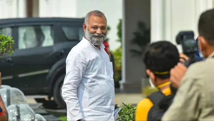 AAP's Somnath Bharti Says Will Shave Off His Head If PM Modi Wins Third Term AAP leader Somnath Bharti is contesting from the New Delhi constituency against BJP's Bansuri Swaraj