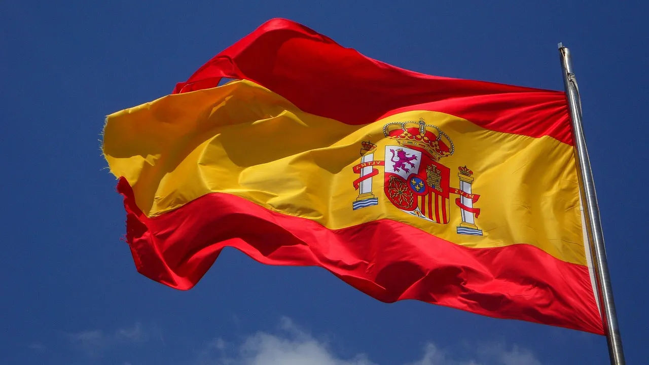 La tasa de inflación de España cayó al 3,2% debido a la caída de los precios