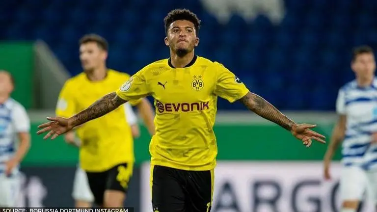 Manchester United fan starts fundraiser to help sign Jadon Sancho as 'Glazers Out' trends manchester united