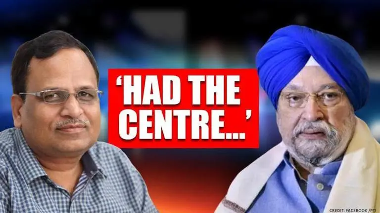 Delhi govt distressed as COVID cases rise; puts onus on Centre over International flights Delhi