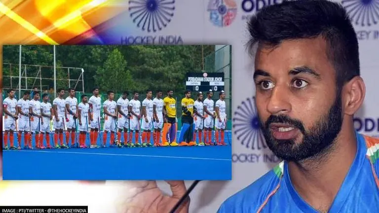 Indian hockey skipper Manpreet Singh gives valuable advice to Vivek Sagar Prasad & Co. Hockey
