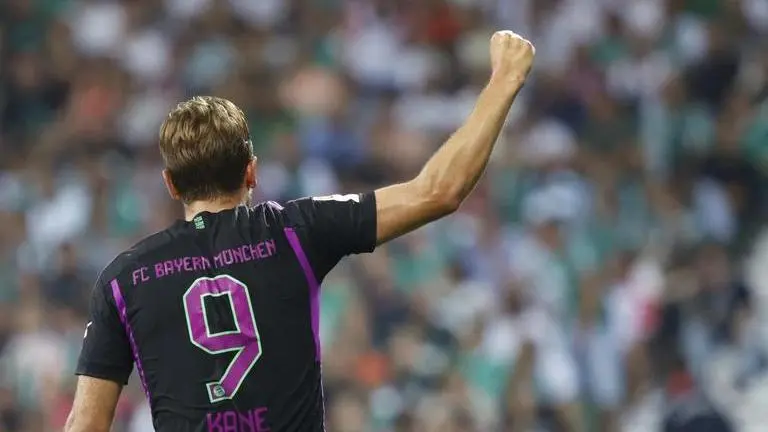 Butterflies for Kane on Bundesliga debut but he scores as Bayern routs Bremen Harry Kane