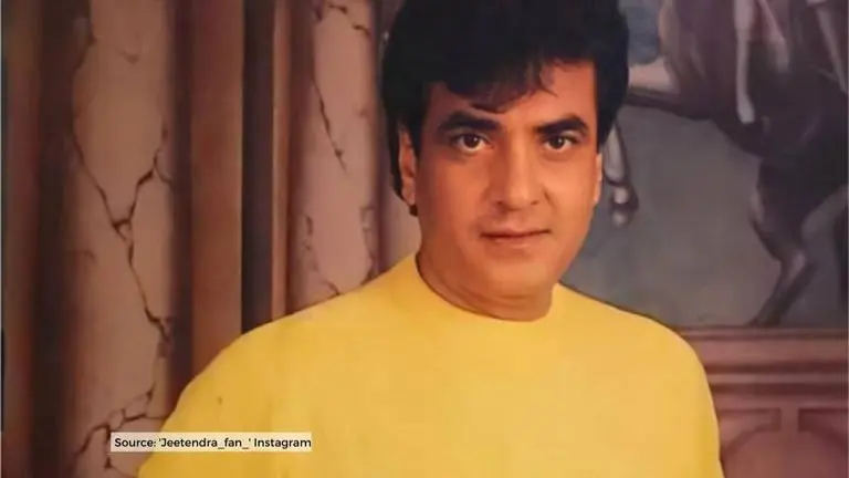On the occasion of Jeetendra's birthday, fans share his throwback pictures on social media Source: 'Jeetendra_fan_' Instagram