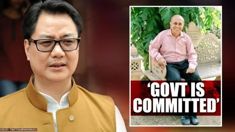 Centre comes to football expert Novy Kapadia's aid; hands over Rs 4 lakh for medical needs Kiren