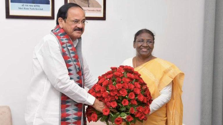 VP Naidu, other dignitaries meet President-elect Droupadi Murmu ...