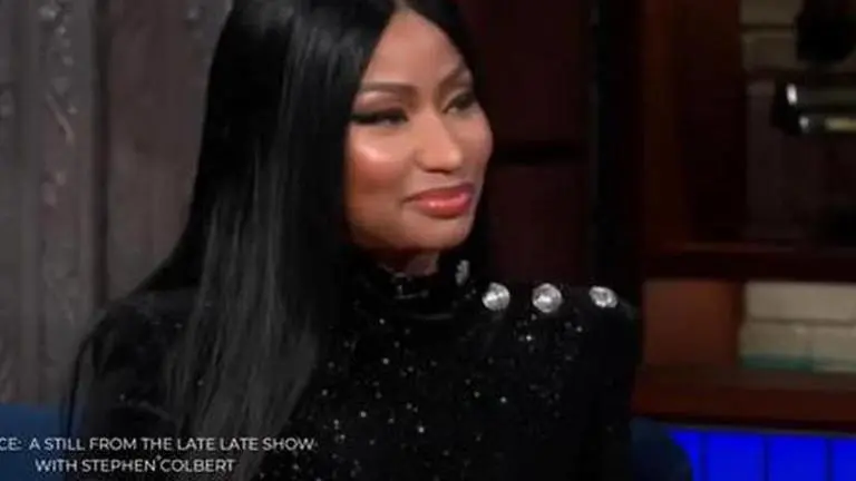 Nicki Minaj shares a picture with Blac Chyna post her $450k Lawsuit settlement; see Nicki Minaj