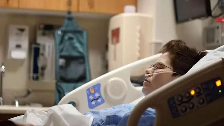 In US, Californian woman wakes up from 2-week coma with a New Zealand accent US