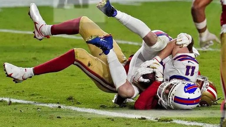 Allen throws for 4 TDs, Bills beat 49ers 34-24 in Arizona