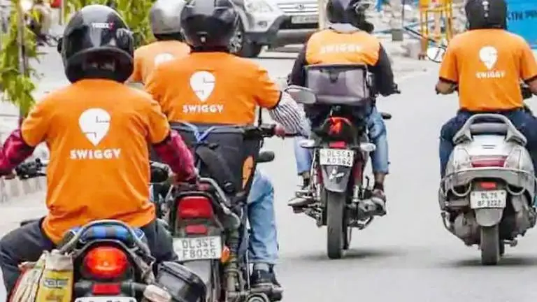 Swiggy raises $1.25 billion in funding led by SoftBank days after Zomato's mega IPO Swiggy