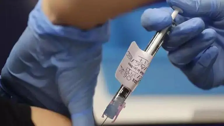 Mix-and-match approach to booster shot offers best protection against COVID-19: Study