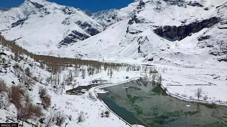 Himachal Pradesh: Kangra authorities ban trekking on routes above 3,000 metres Himachal Pradesh