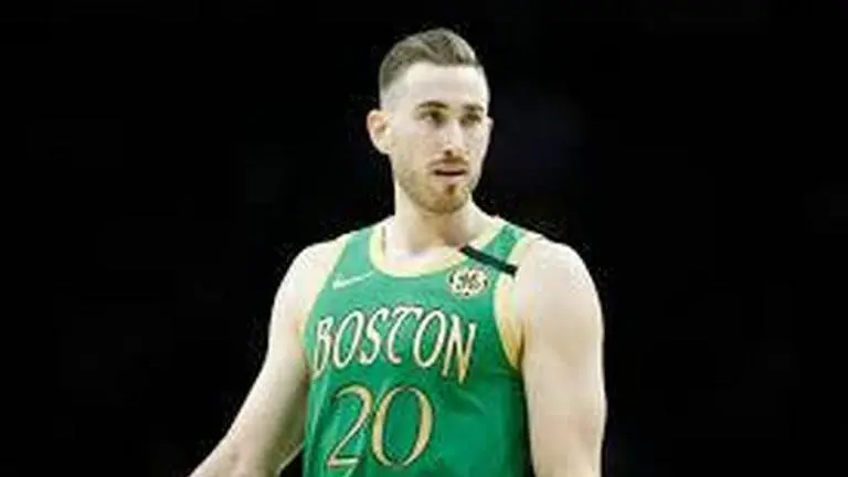 AP source: Celtics' Hayward opts out of final year of deal