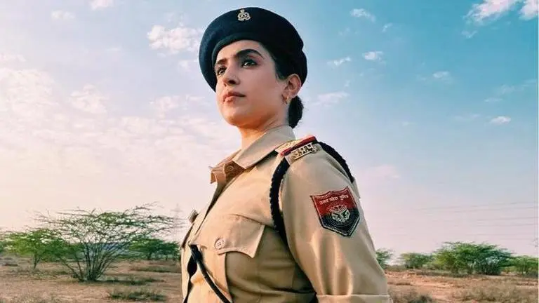 Sanya Malhotra concludes filming for Netflix movie 'Kathal'; see pic sanya malhotra