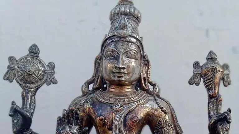 Balaji idol stolen from Karnataka seized in Tamil Nadu Balaji idol stolen from Karnataka seized in Tamil Nadu