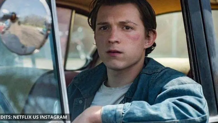 'The Devil Of All The Time' trailer reviewed, Twitterati says 'did not disappoint' The Devil Of All The Time trailer