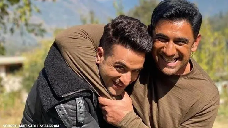 Amit Sadh teases his fans about the upcoming release of his web series 'Zidd'; take a look Amit Sadh