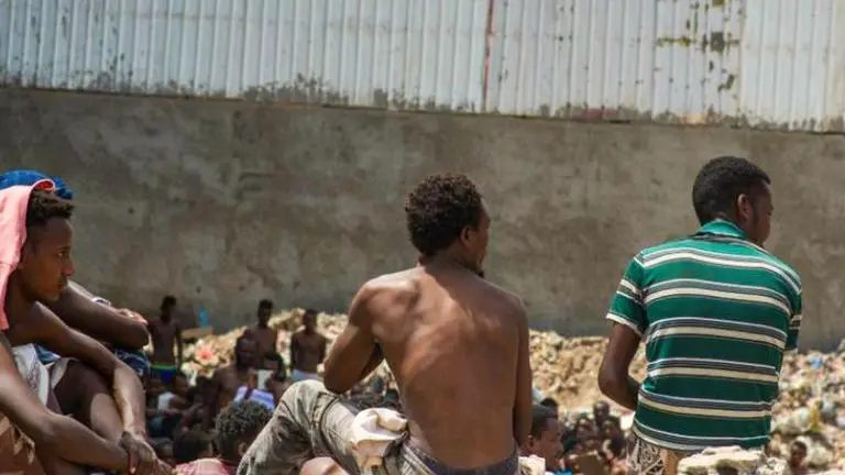 Calls for probe of fatal Sanaa migrant centre fire