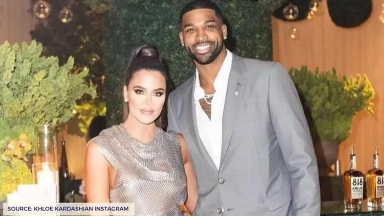 Khloe Kardashian sparks engagement rumours, flaunts huge diamond ring in latest pic Khloe Kardashian