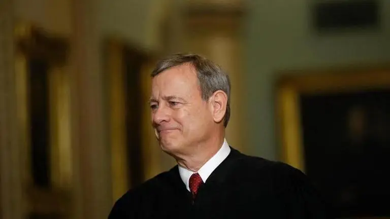 Chief justice praises work of federal courts during COVID-19