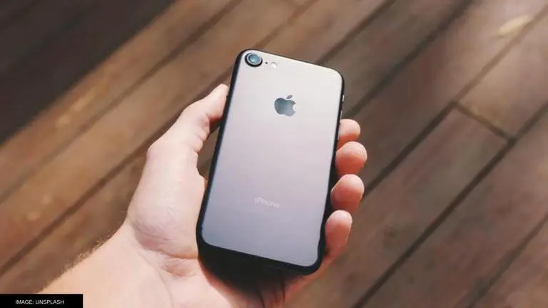 Apple iPhone SE 3 specifications tipped by Apple analyst Ming-Chi Kuo; Know details iPhone SE 3 specifications tipped by Apple analyst Ming Chi Kuo