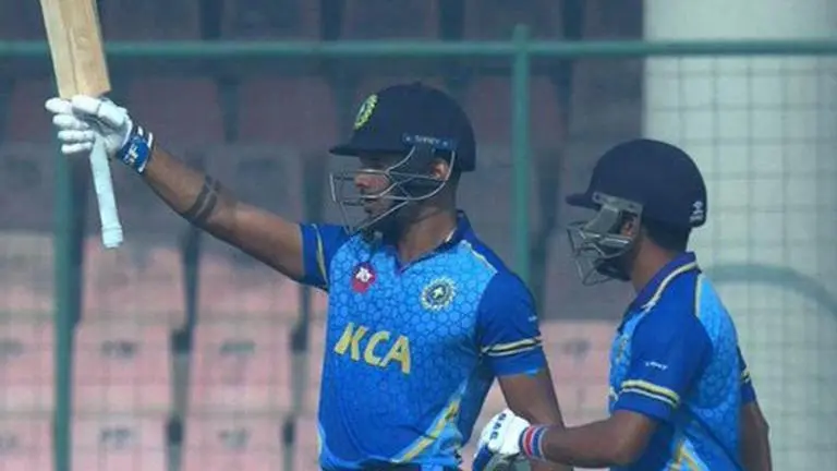 Syed Mushtaq Ali Trophy: Vishnu Vinod's cracking 26-ball 65 runs knock stuns fans; WATCH Vishnu Vinod, Tamil Nadu, Syed Mushtaq Ali Trophy, Smat 2021, Kerala vs Tamil Nadu, vishnu vinod batting, vishnu vinod ipl team, vishnu vinod records