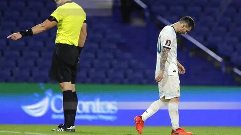 Madrid on the brink in CL group stage; Messi vs Ronaldo Madrid on the brink in CL group stage; Messi vs Ronaldo