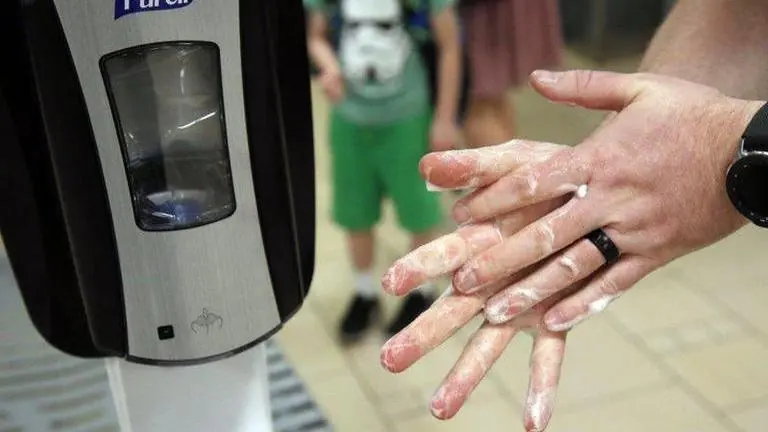 Imports of medical supplies plummet as demand in US soars