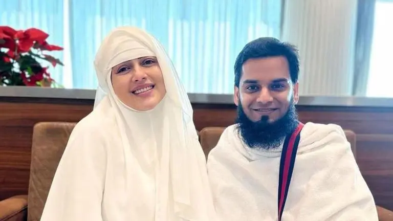 Sana Khan, Anas Saiyad expecting their first child; former actress hints at delivery date Sana Khan