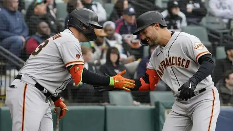 Major League Baseball: Villar homers twice, Giants hit 7 in romp over White Sox Major League Baseball: Villar homers twice, Giants hit 7 in romp over White Sox