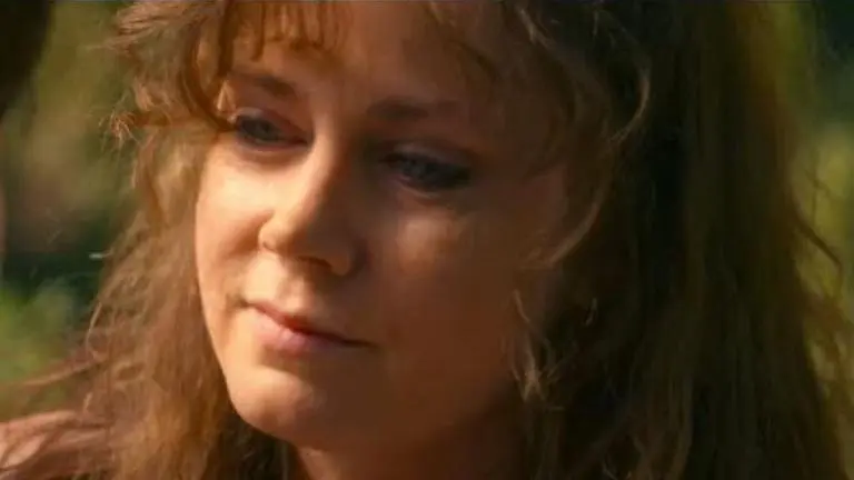 'Hillbilly Elegy' trailer released, features Amy Adams and Glenn Close in new avatars Hillbilly Elegy