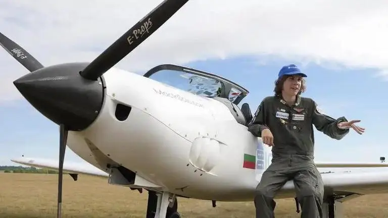 Youngest solo pilot