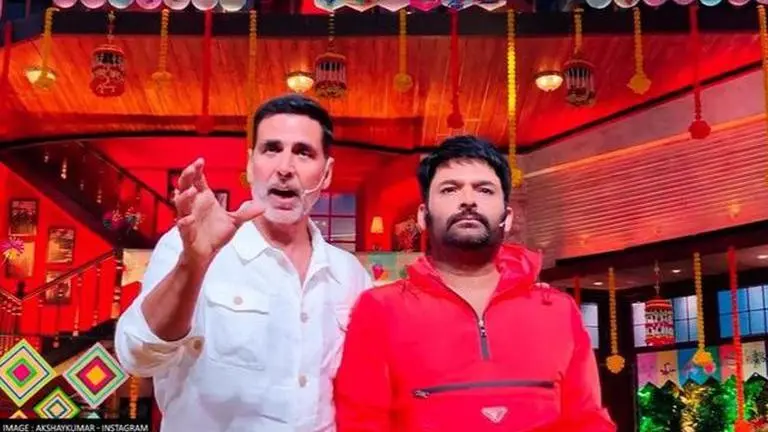 Akshay Kumar calls Kapil Sharma 'bewafa' on TKSS, here's how the comedian reacted akshay kumar