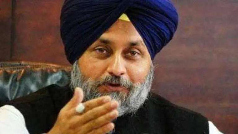 Sukhbir Badal urges President not to sign farm Bills