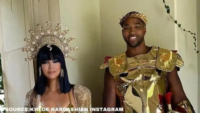 Tristan Thompson drops a comment on Khloe Kardashian's latest Insta post amid split rumors Tristan Thompson