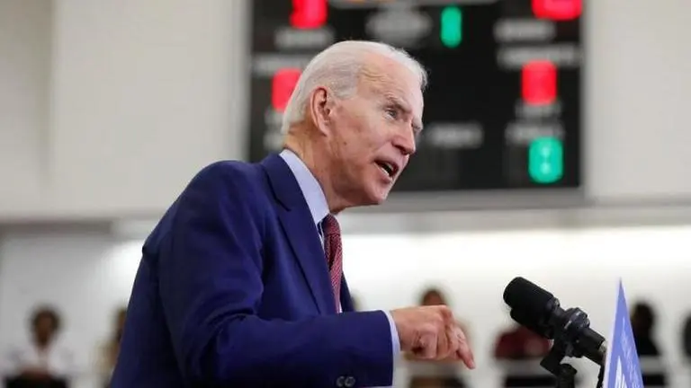 Major US postal workers union endorses Biden for president