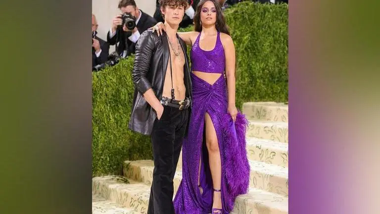 Why did Shawn Mendes and Camila Cabello break up? What are their fans saying? Shawn Mendes