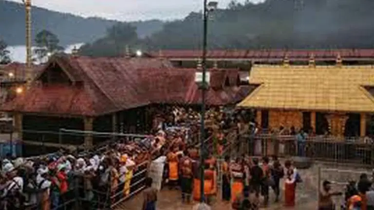 Mandala puja held at Sabarimala Ayyappa temple Mandala puja