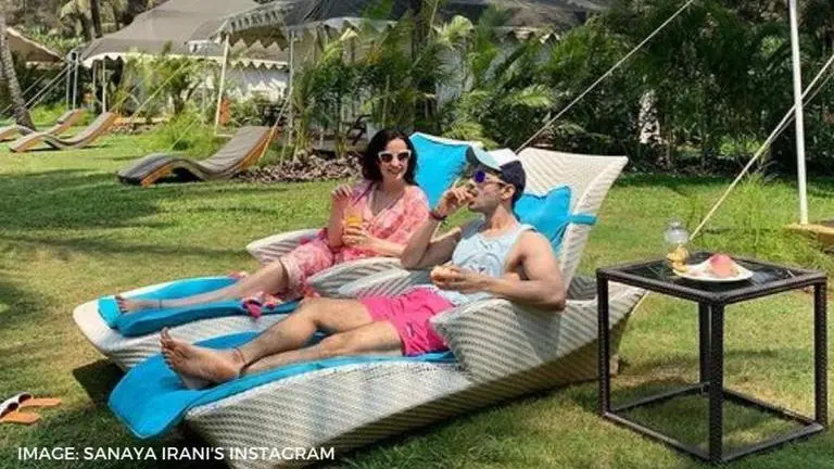 Sanaya Irani shares throwback pictures with Mohit Sehgal at beach in Goa; take a look Sanaya Irani