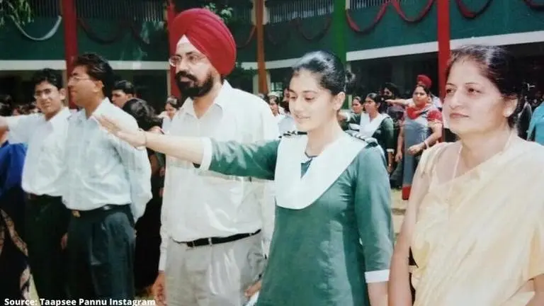 Taapsee Pannu shares 'majorrrr' throwback pic of her dream come true moment Taapsee Pannu
