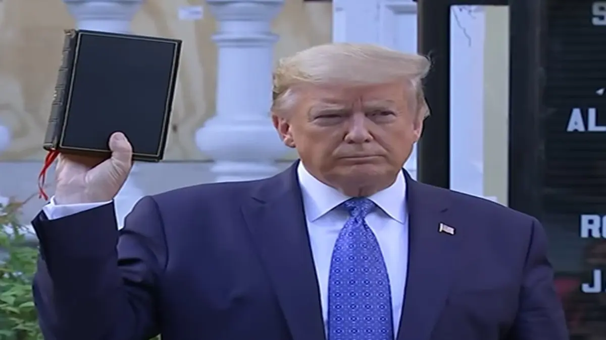 Man Accused of Attacking TV Reporter, Saying 'This Is Trump's America Now' Man Accused of Attacking TV Reporter, Saying 'This Is Trump's America Now'