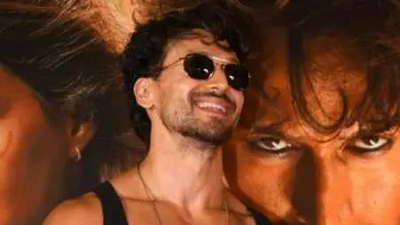 Tiger Shroff Hints At Bade Miyan Chote Miyan Sequel Ahead Of Movie Release: Once You See The... Tiger Shroff