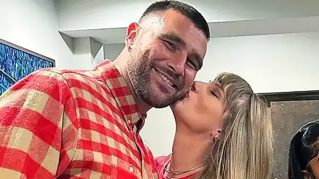 Taylor Swift confirms romance with Travis Kelce, says it’s the ‘happiest’ she’s ever been Taylor-Travis PDA moment